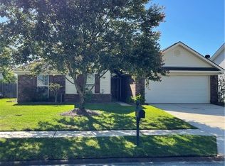 229 Chippingwood Cir, Pooler, GA 31322