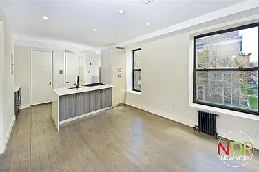 Rented by United Group