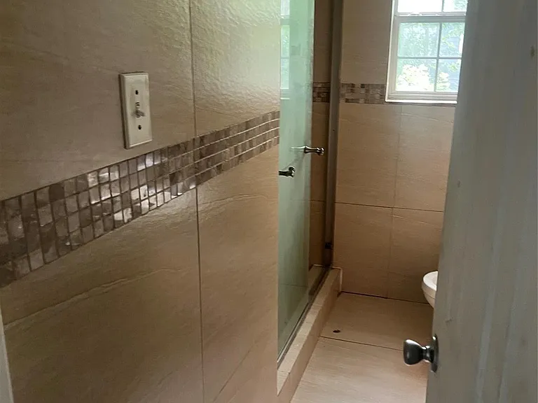 10010 Cathedral Dr — Photo 7