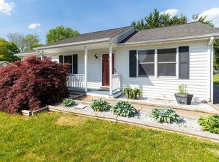 66 Hayrick Rd, Waynesboro, VA 22980