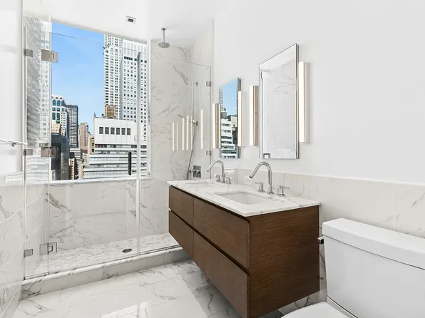 325 Lexington Avenue 22C image 6 of 7