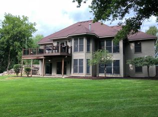 13680 Huntley Ct, South Lyon, MI