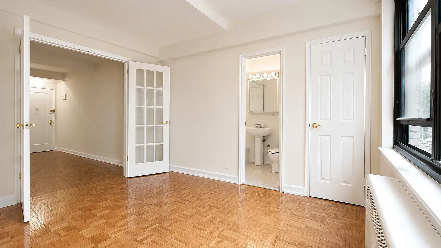 251 West 74th Street — Photo 2