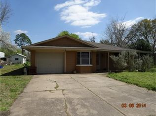 2505 Woody Rd, Pearland, TX 77581