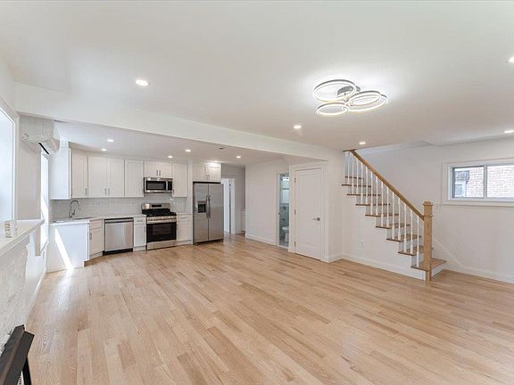 4th image of 13720 173rd Street