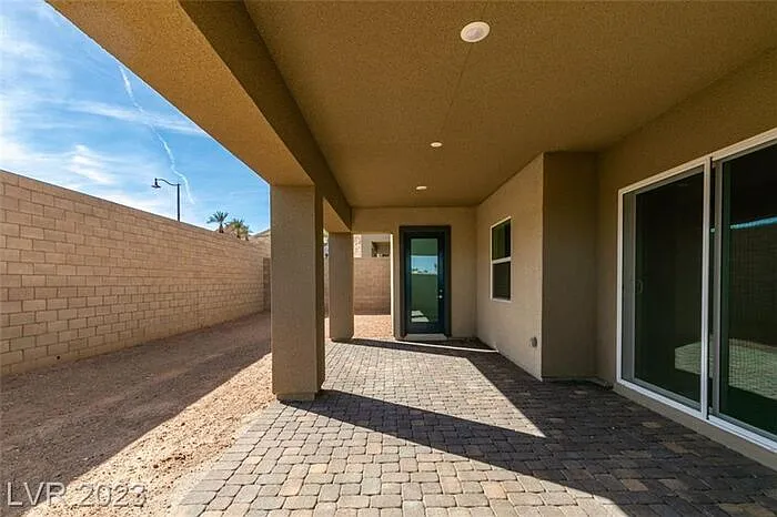 37 Charlotte Ridge Pl — Photo 35