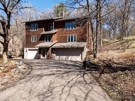 2nd image of 2233 Highwood Ave