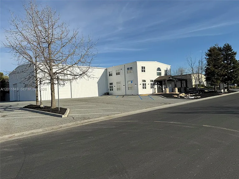 428 N Curry St — Photo 47