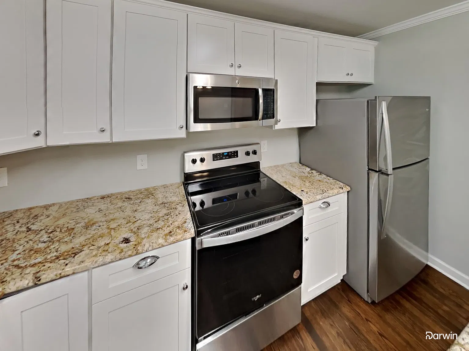 3 bed, 2.5 bath, 1302 sqft, $1,840 — Photo 2
