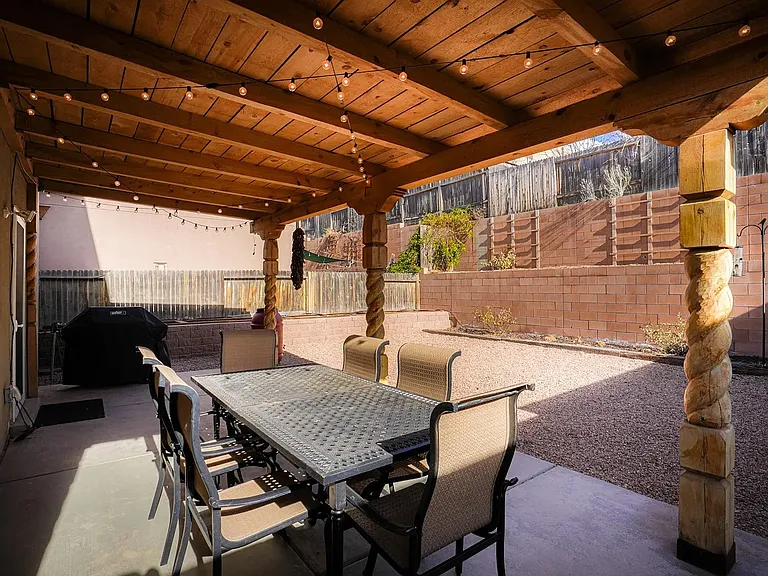4221 Luz De Estrella — Photo 4