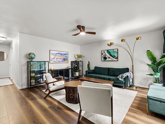 4th image of 443 23rd St NW