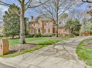 6714 Honors Ct, Charlotte, NC 28210