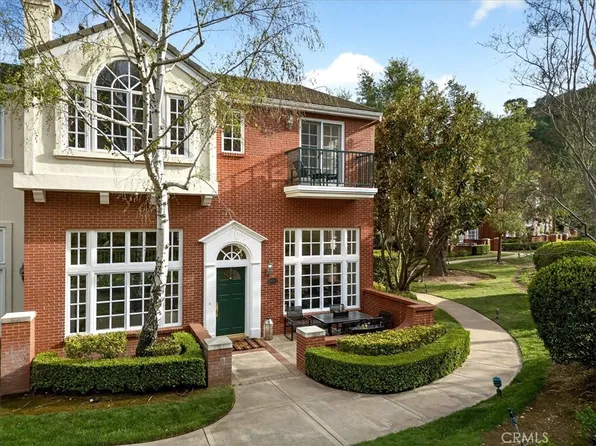 2443 Swanfield Ct, Thousand Oaks, CA 91361