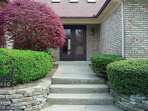 2nd image of 660 Conestoga Dr