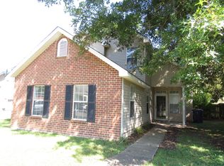 1002 Valley Dr, Goodlettsville, TN 37072