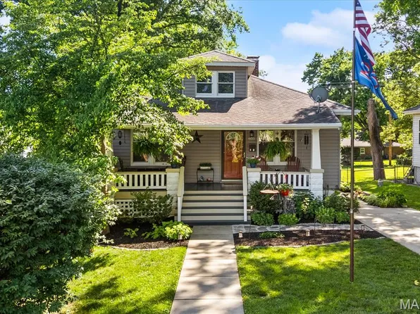 605 S Douglas Ave, Belleville, IL 62220