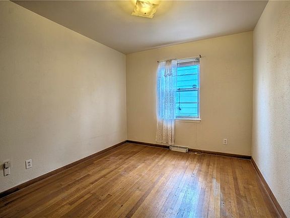 2nd image of 4508 E 112th Ter