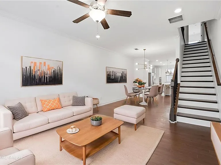 2438 Figaro Dr — Photo 4