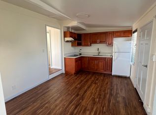1161 Wanaka St, Honolulu, HI 96818