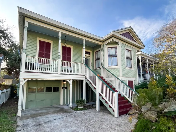 1515 33rd St, Galveston, TX 77550