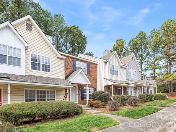 3105 Summercroft Ln, Charlotte, NC 28269