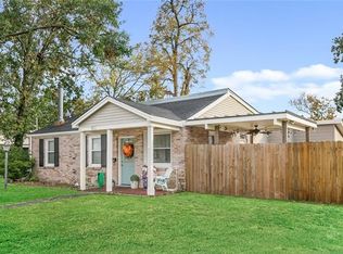 803 Grove Ave, Harahan, LA 70123