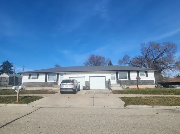 1134 High St, Kaukauna, WI 54130