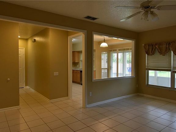 4th image of 1752 Pine Bay Dr