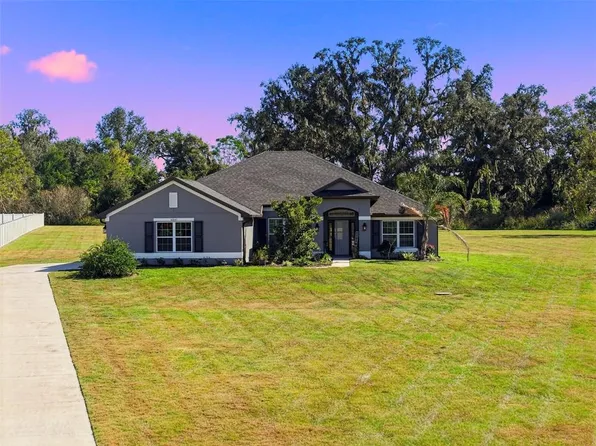 41043 Stanton Hall Dr, Dade City, FL 33525