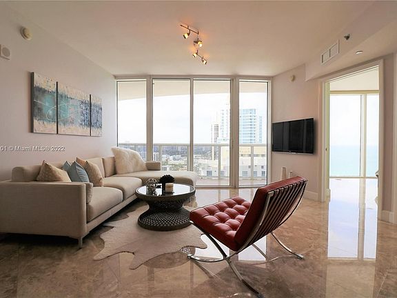 4th image of 17201 Collins Ave APT 3002
