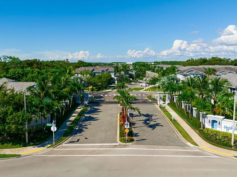 2658 Seychelles Cir #2504 — Photo 9
