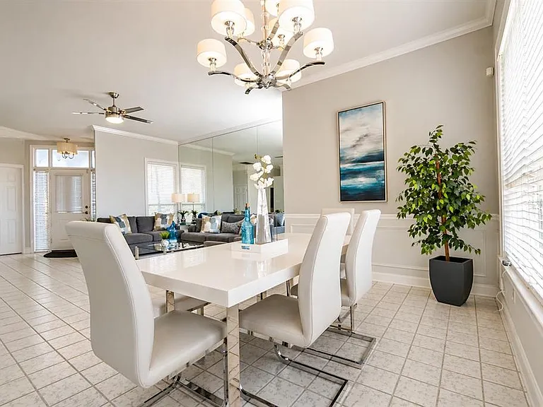 2508 Clarinet Dr — Photo 5