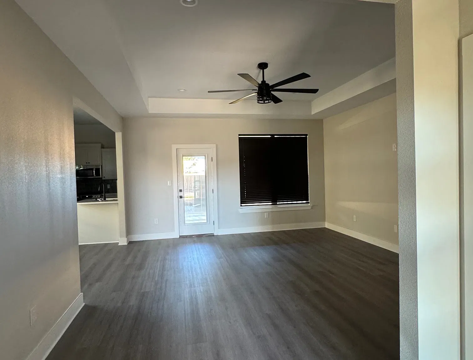 3 bed, 1550 sqft, $2,800 — Photo 3