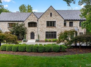 33 Dromara Rd, Saint Louis, MO 63124