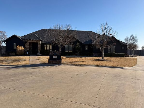 12401 SW Pecan Lakes Cir