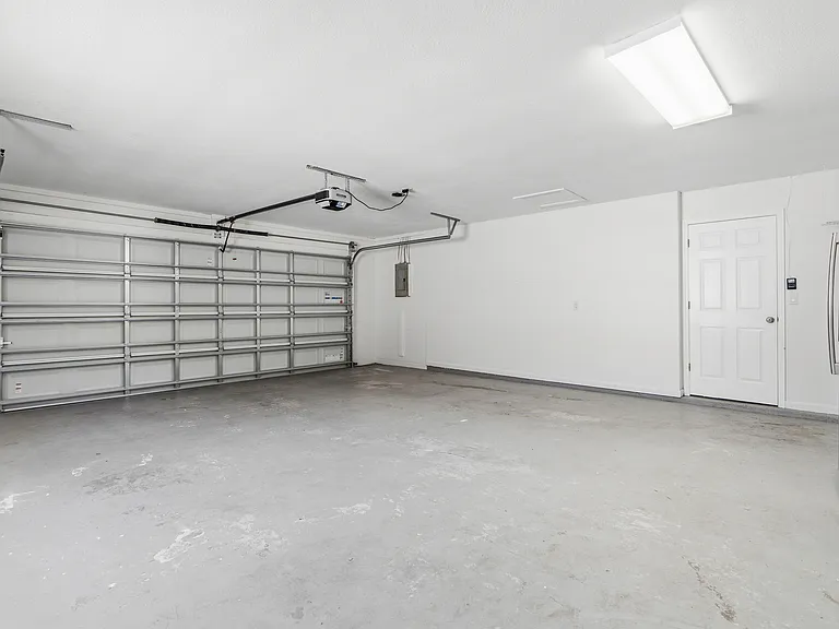 7014 Edenbrook Ct — Photo 21