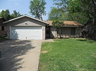 2426 April Ln, Grand Prairie, TX 75050