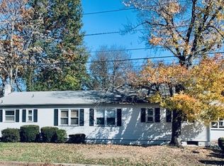 114-116 Fournier Cres, Elmwood Park, NJ 07407