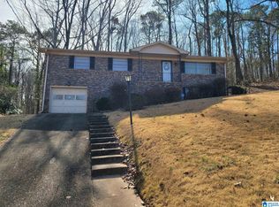 705 Sherwood Forest Cir, Birmingham, AL 35235