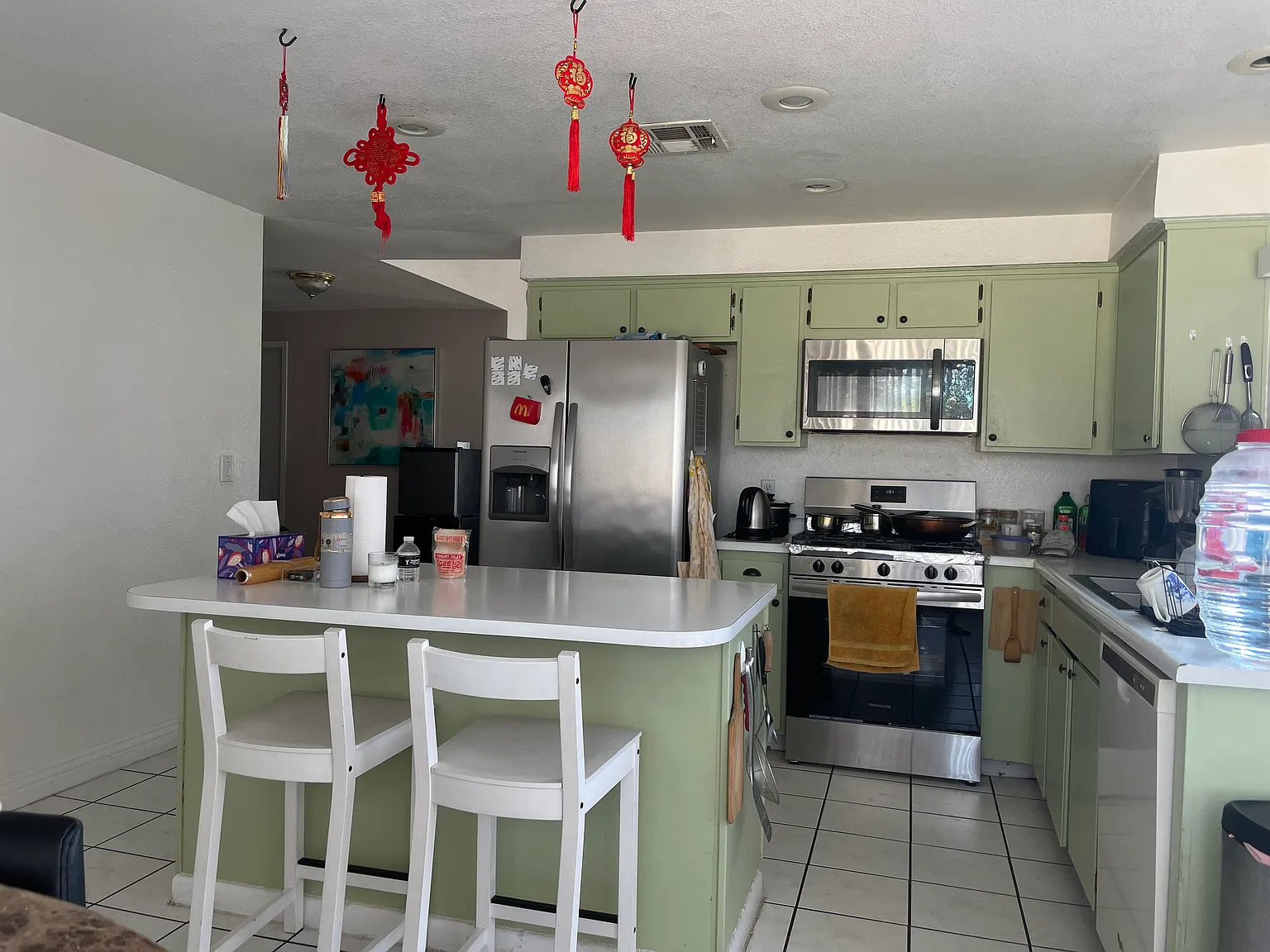 4 bed, 1691 sqft, $500 — Photo 3