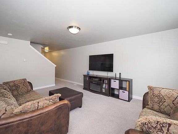 4th image of 15101 S Gallant Dr
