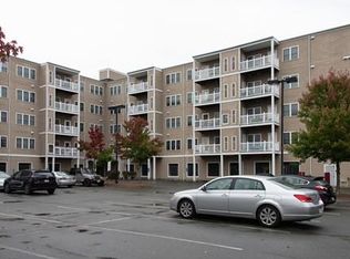 8 Walnut St UNIT 313, Peabody, MA 01960