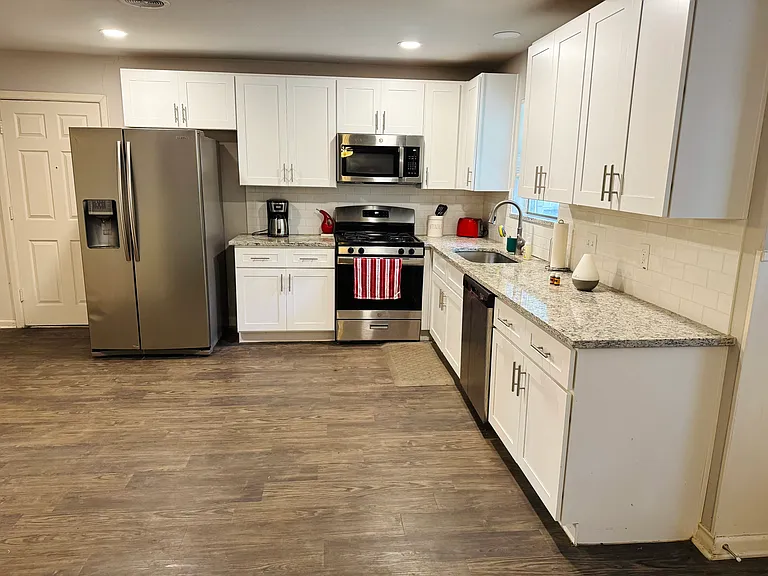 2714 Shelby Ct — Photo 11