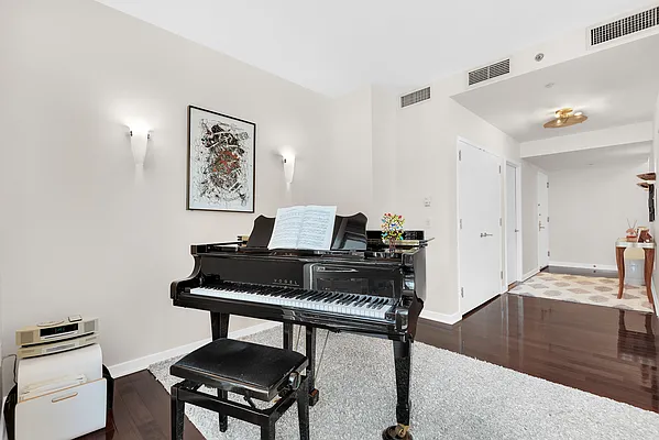 Sold by Corcoran | media 14