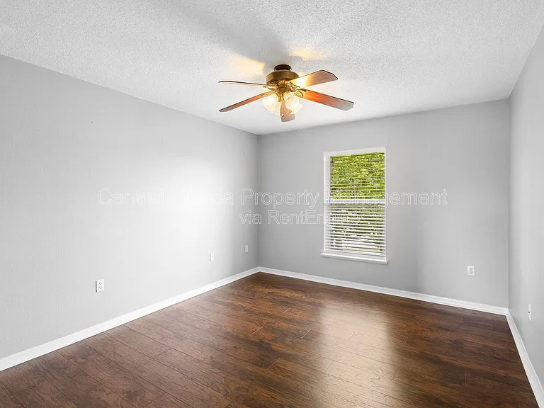 4657 Willamette Cir — Photo 11