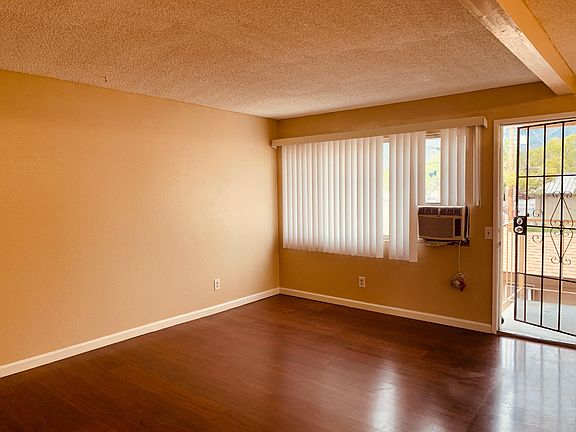 4th image of 3776 N Sierra Way