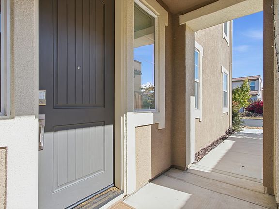 2nd image of 7005 Paseo St