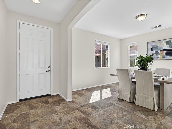 4th image of 5996 Celeste Rd