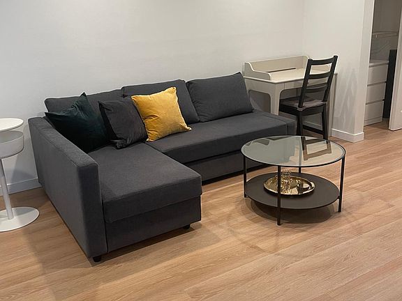 5th image of 303 Corbin Ave #1