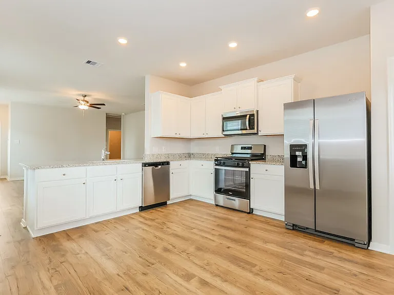 15642 Plum Brook Dr — Photo 8